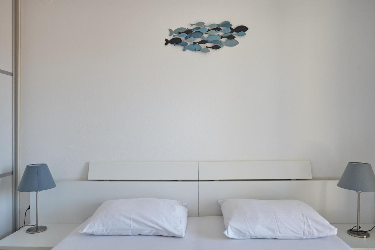 Guest House Marija Бол Экстерьер фото